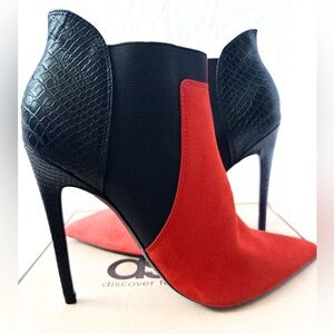 Suede upper Bootie